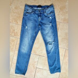 Banana Republic Women’s  Sz 26/2 Girlfriend Jeans  Distressed Blue Denim